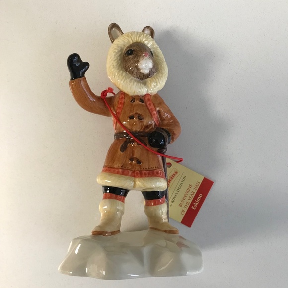 Bunnykins of the Year 2003 Royal Doulton Figurine  “Eskimo” DB275 - Picture 1 of 13